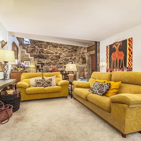 Casa Castel'rei Guimaraes